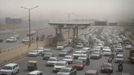 दिल्ली-NCR में प्रदूषण पर सख्ती, GRAP-1 लागू; जानें किन चीजों पर लगी पाबंदी और आम लोगों पर क्या होगा असर