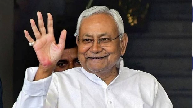 Nitish Kumar Era:बिहार में नीतीश युग का अंत! जानें उनके वो फैसले जिन्होंने बनाया 'सुशासन बाबू'