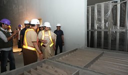 दिल्ली मेट्रो फेज-4 का निरीक्षण, सीएम रेखा गुप्ता ने आर.के. आश्रम मार्ग स्टेशन के काम की समीक्षा की