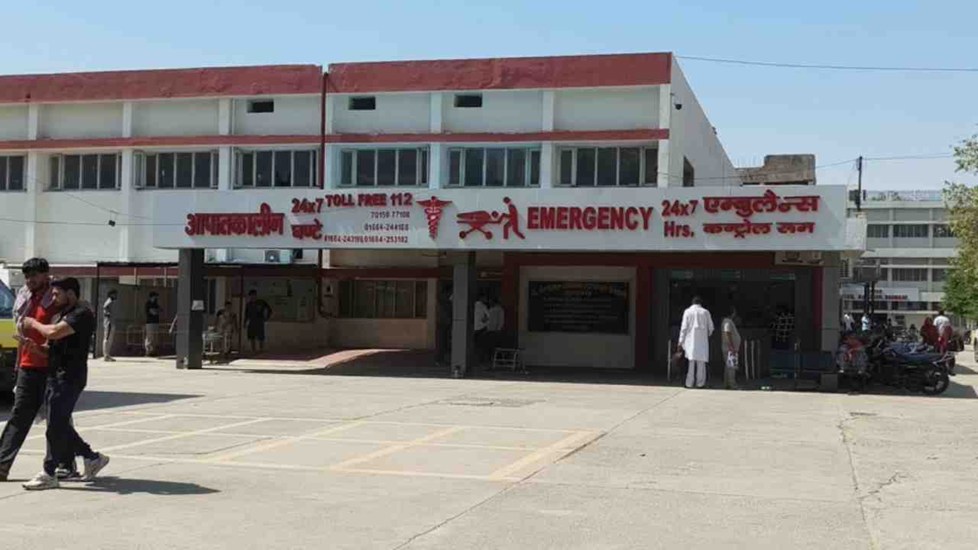 HARYANA NEWS: भिवानी में दर्दनाक हादसा, एक मजदूर की मौत, एक घायल, मां ने लगाई न्याय की गुहार