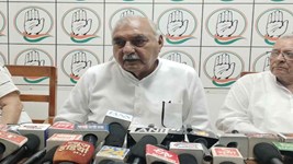 HARYANA NEWS: रोहतक में हुड्डा का स्पष्टीकरण, बोले- बृजेंद्र सिंह की यात्रा में नहीं, राहुल गांधी की सभा में गया था