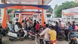 आम जनता का बिगड़ा बजट! सिर्फ 48 घंटे में दूध से लेकर पेट्रोल-डीजल की कीमतों में आया भारी उछाल