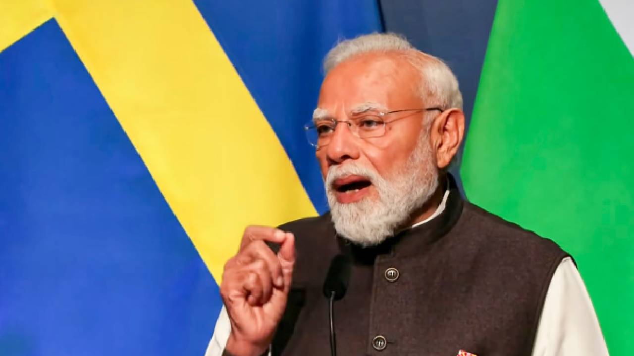 बैंकों को सरकार ने दिया बड़ा आदेश, कर्मचारियों को करना होगा ये काम; क्या आम लोग पर भी पड़ेगा असर?