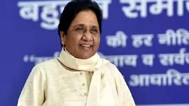 यूपी चुनाव से पहले बढ़ी सियासी हलचल, कांग्रेस नेताओं ने मायावती से मांगा मिलने का समय