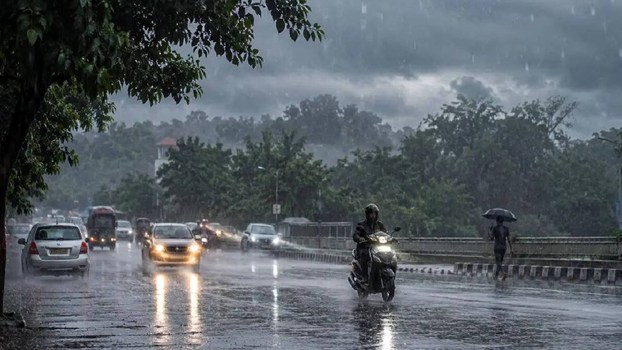 Aaj Ka Mausam: भीषण गर्मी के बीच राहत की खबर, जल्द सक्रिय होगा मानसून; कई राज्यों में आंधी-बारिश की संभावना