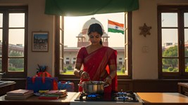 'घर की महिलाएं होम मेकर नहीं, नेशन बिल्डर हैं', सुप्रीम कोर्ट ने कहा - हाउस वाइफ के काम को मिले नई पहचान