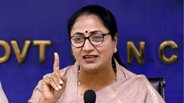 Delhi EV Policy: 'दिल्ली की EV पॉलिसी आम आदमी को आर्थिक राहत देगी', CM रेखा गुप्ता ने बताया पूरा प्लान