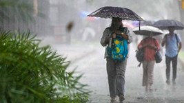Aaj Ka Mausam 13 September 2026: 19 राज्यों में भारी बारिश का अलर्ट, दिल्ली-UP समेत कई जगह 70 KM की रफ्तार से चलेंगी हवाएं