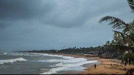 Cyclone Arnab:आंध्र प्रदेश की ओर बढ़ रहा चक्रवात 'अर्नब', ओडिशा में भी दिख रहा जबरदस्त असर; अगले 36 घंटों के लिए कई जिले में हाई अलर्ट