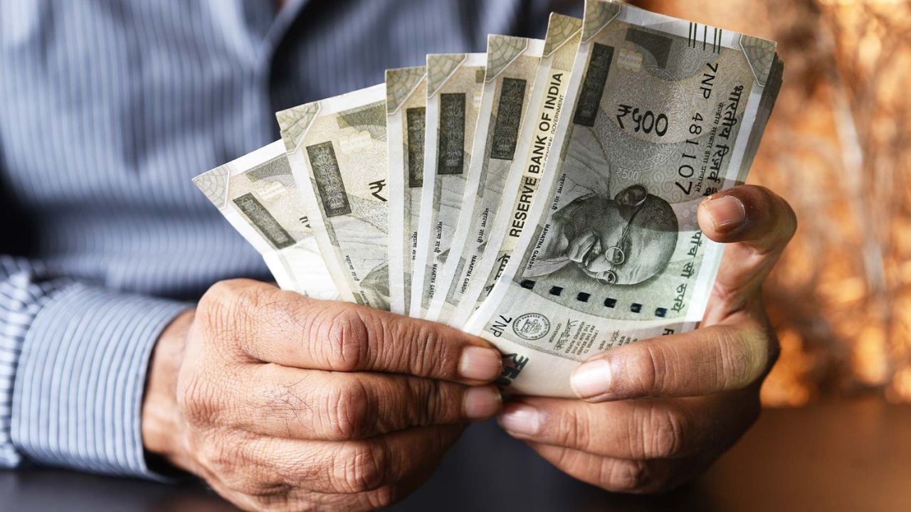 Delhi News: 2009 के बाद पहली बार आपदा प्रबंधन कर्मचारियों के वेतन में होगी 100% तक की बढ़ोतरी, दिल्ली सरकार ने दिखाई हरी झंडी