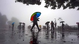 20 सितंबर को 18 राज्यों में भारी बारिश और आंधी का अलर्ट, जानें दिल्ली-UP समेत पूरे देश का हाल