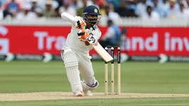 Ravindra Jadeja Century: रणजी ट्रॉफी में रवींद्र जडेजा का शतक, 205 रन की साझेदारी कर न्यूजीलैंड दौरे के लिए ठोकी दावेदारी