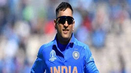 MS Dhoni Birthday:कभी थे फुटबॉल के गोलकीपर फिर कैसे बने क्रिकेट के विश्व चैंपियन, जानें धोनी की कहानी