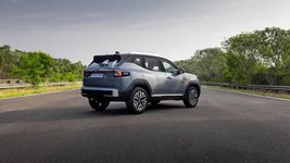 क्या आप भी खरीदना चाहते हैं Nissan Tekton, कितने प्रकार के है वेरिएंट्स और क्या है कीमत, जानें पूरी डिटेल