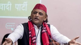 UP News: 'एक पल की चूक भी न करें...'यूपी MLC वोट काउंटिंग के बीच सपा कार्यकर्ताओं से बोले अखिलेश यादव, सतर्क रहने की दी नसीहत