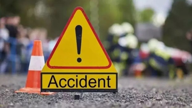 गाजियाबाद में भीषण सड़क हादसा, हरिद्वार जा रहे बोलेरो और ट्रक की जोरदार टक्कर; 3 लोगों की मौत और कई घायल