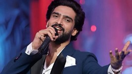 फिल्म ‘हीरो’ की एनिवर्सरी पोस्ट पर भड़के सिंगर अमाल मलिक,सलमान खान फिल्म्स पर निकाला गुस्सा, बोले - कमेंट डिलीट मत करो...