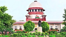 महाराष्ट्र SIR पर सुप्रीम कोर्ट सख्त, 33% वोटरों के नाम हटाने के आरोप पर ECI-केंद्र और राज्य सरकार से मांगा जवाब